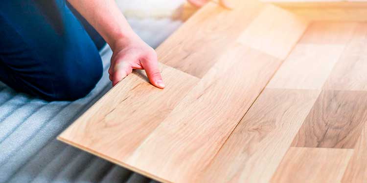 https://www.parquetsgirona.com/img/servicios/parquet-flotante.jpg